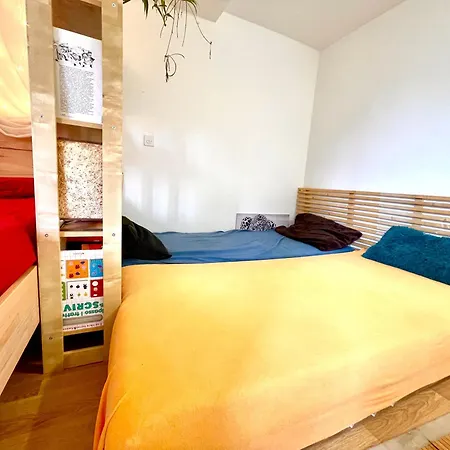 Zen Serenity Sauna & Retreat - Happy Go Lucky *